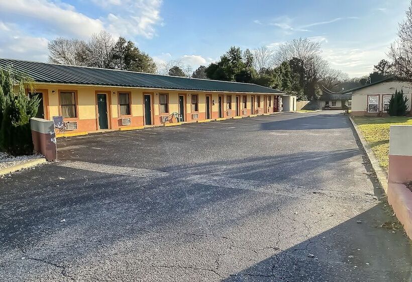 בית מלון כפרי O Tallassee Hwy 14