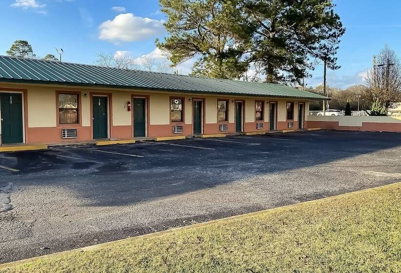 בית מלון כפרי O Tallassee Hwy 14