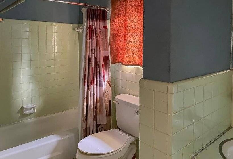 בית מלון כפרי O Tallassee Hwy 14