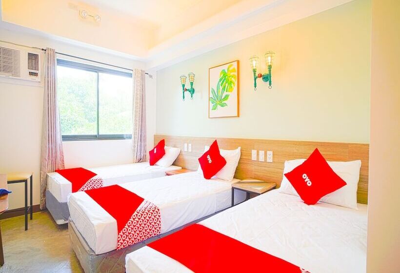 Hotel Oyo 785 The Greenhive