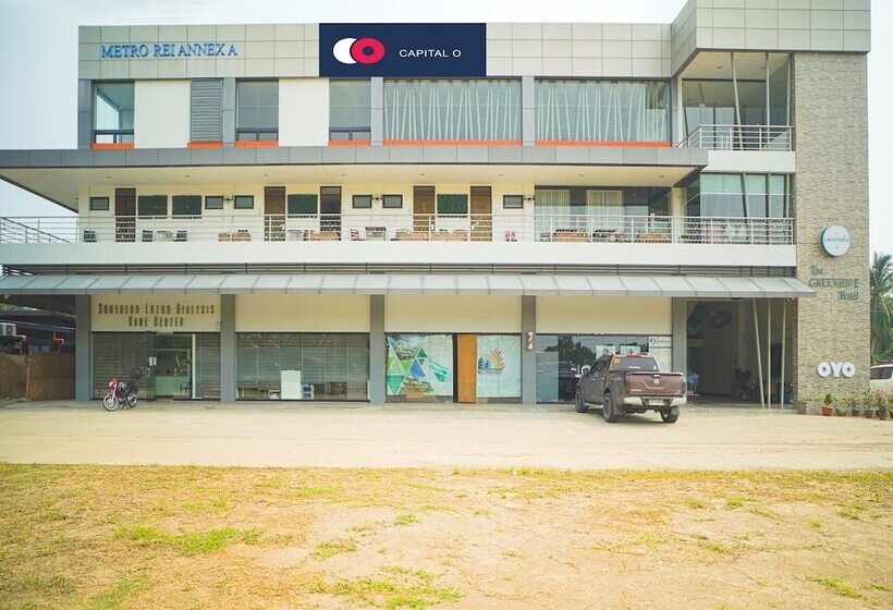 Hotel Oyo 785 The Greenhive