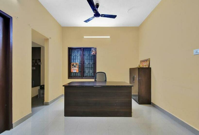 Отель Collection O 80468 Collectiono Phoenix Pleasant Stays