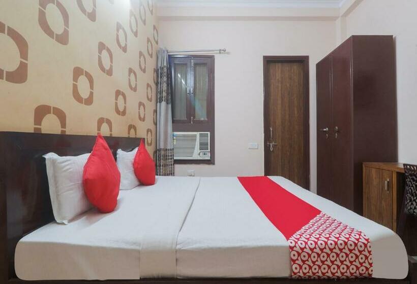 Hotel Oyo 81499 Second Home Residency
