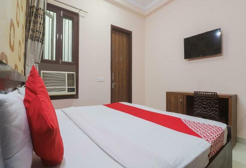 Hotel Oyo 81499 Second Home Residency