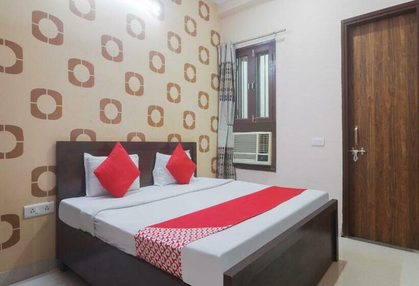 Hotel Oyo 81499 Second Home Residency