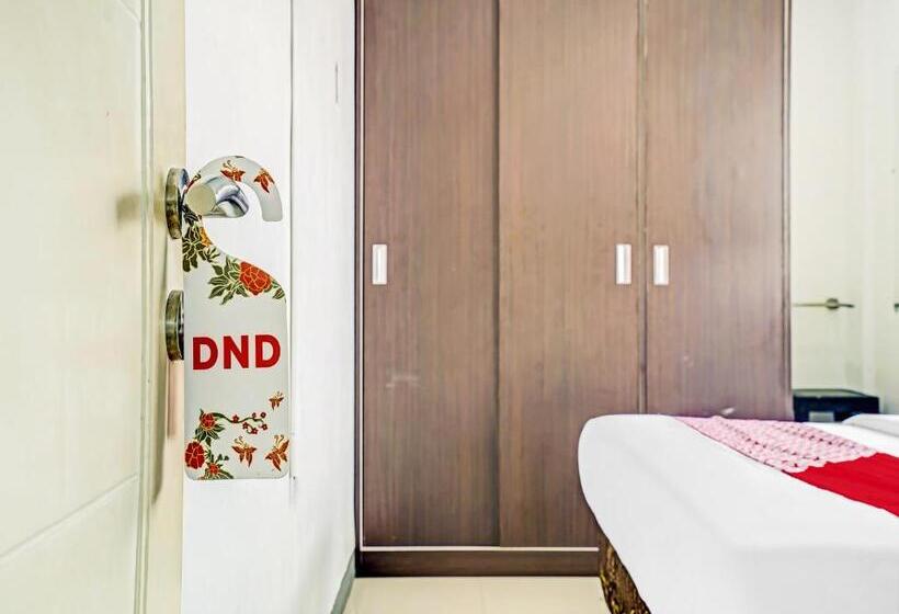 酒店 Oyo 90324 Si Jalak Guest House