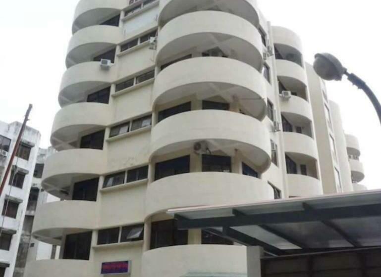 בית מלון כפרי Oyo 90326 Wg Guest House