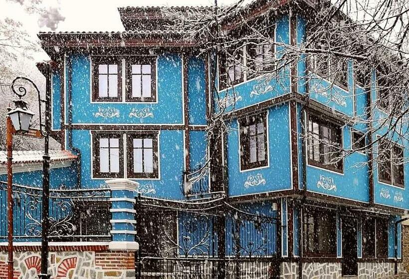 호텔 Pulpudeva Family