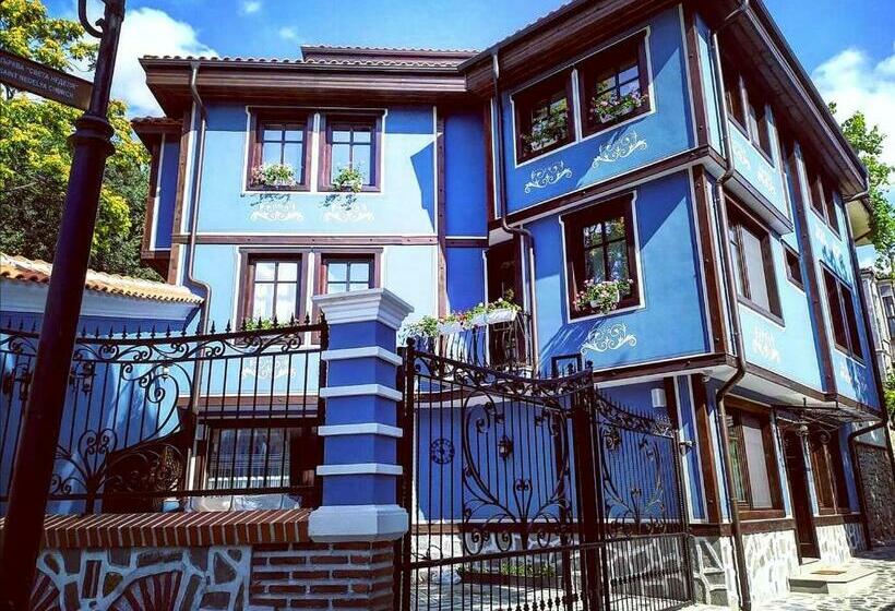 호텔 Pulpudeva Family