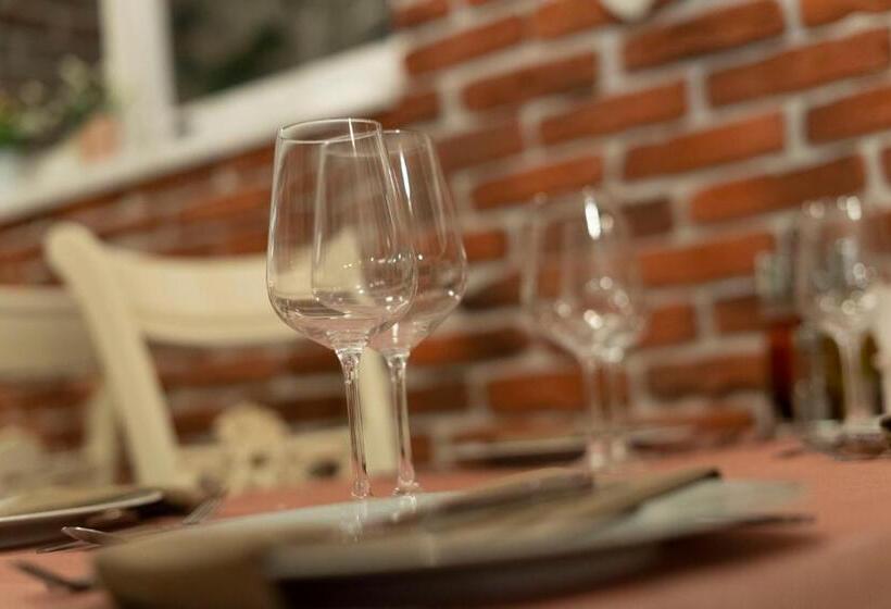 호텔 Pulpudeva Family