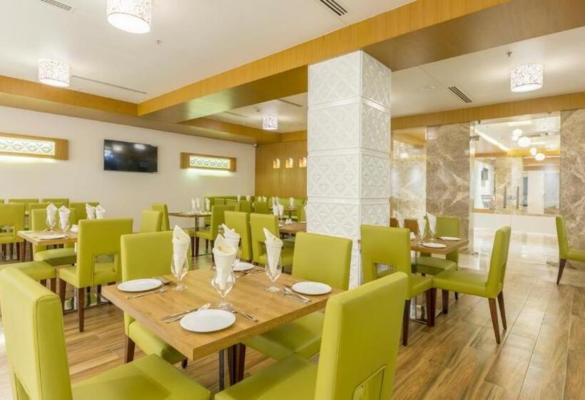 בית מלון כפרי Sai International