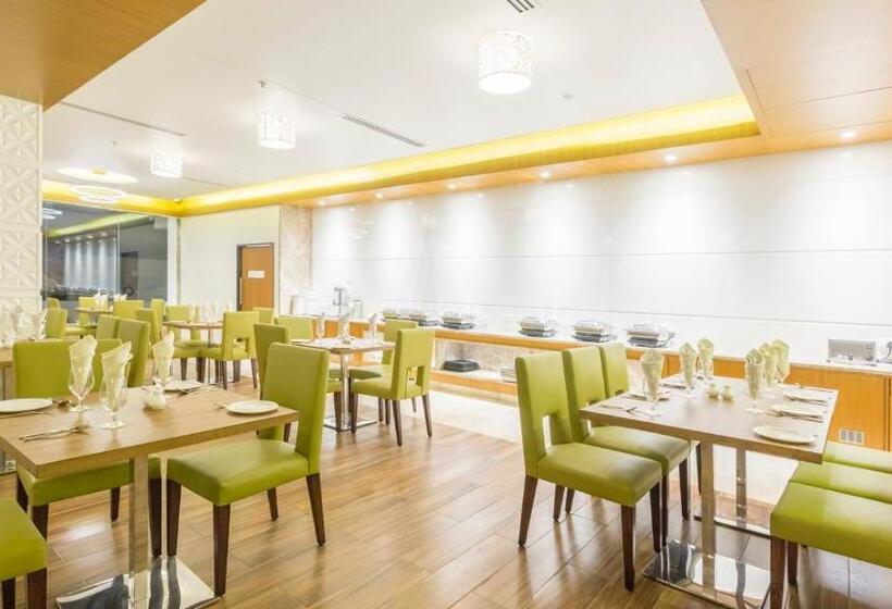 בית מלון כפרי Sai International