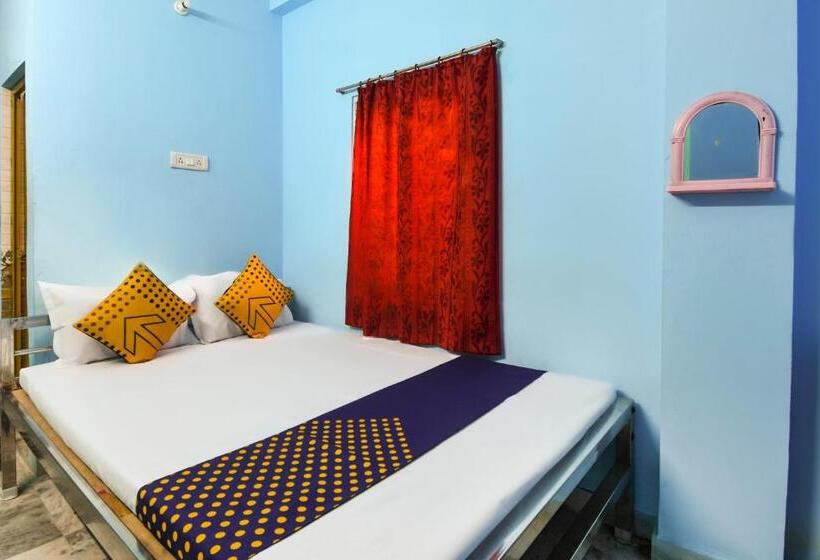 ホテル Spot On 67721 Maa Rakhakali Bhawan