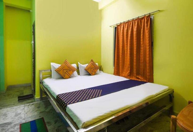 ホテル Spot On 67721 Maa Rakhakali Bhawan