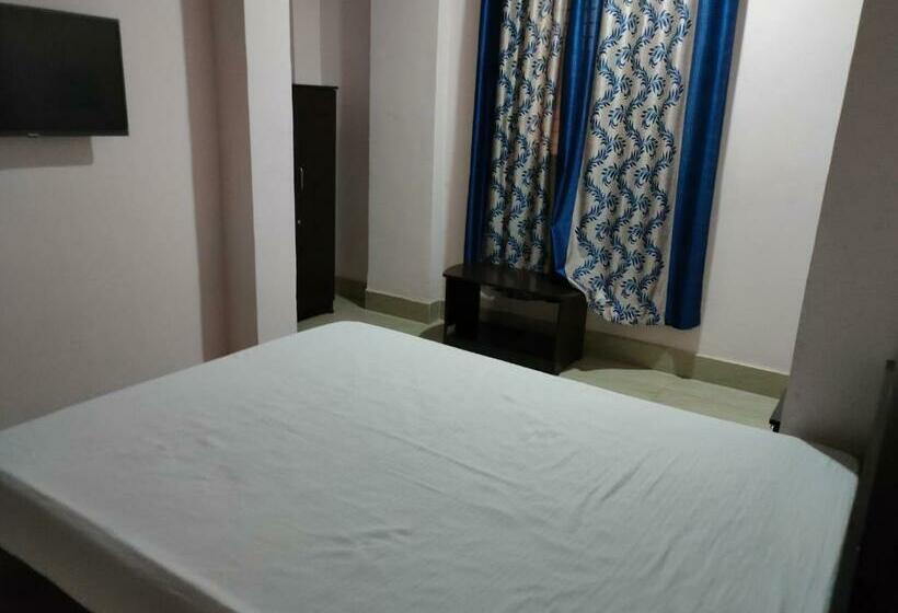 בית מלון כפרי Spot On 82099  Baba