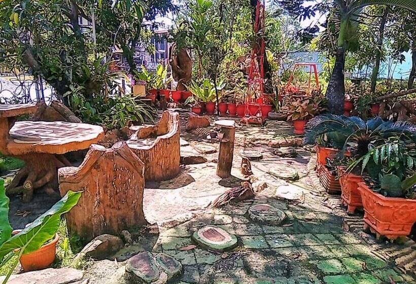 בית מלון כפרי Srikandi Sinjai Syariah Redpartner