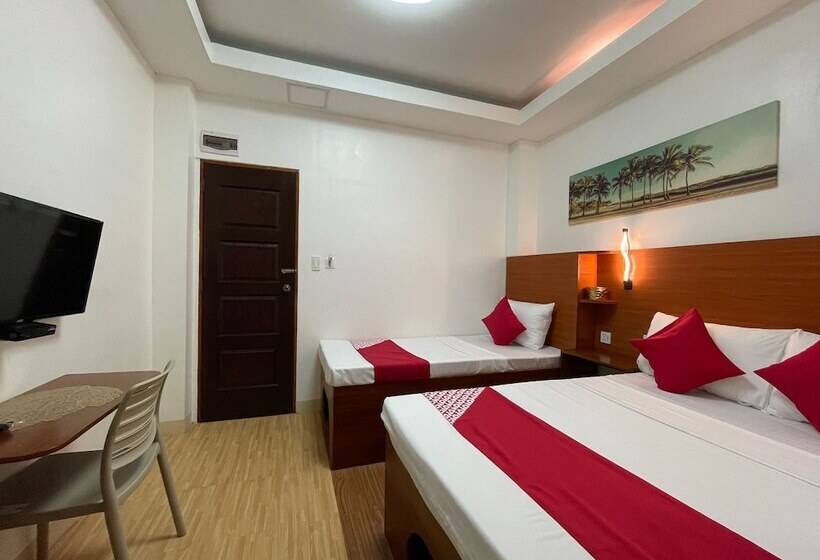 호텔 Vaccinated Staff  Oyo 685 K Fortune Apartelle