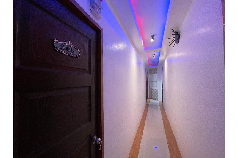 Отель Vaccinated Staff  Oyo 685 K Fortune Apartelle