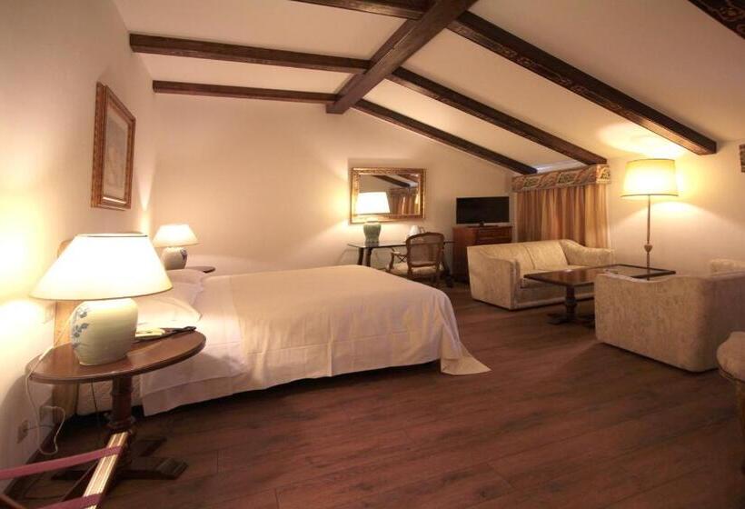 Отель Villa Montanarini