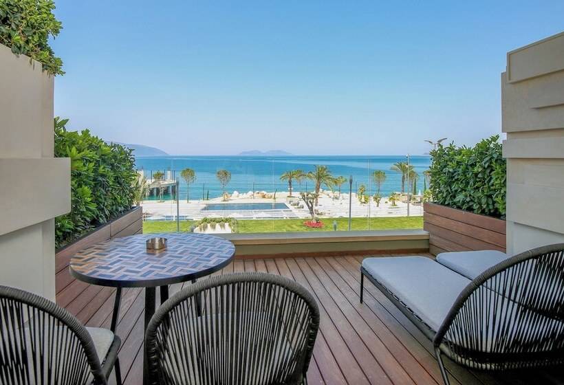 בית מלון כפרי Vlora Priam Affiliated by Meliá