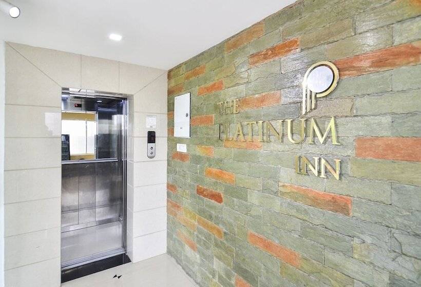 Itsy Hotels Platinum Inn