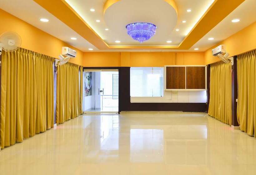 Itsy Hotels Platinum Inn