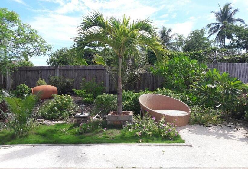 Marind Dive Eco Resort