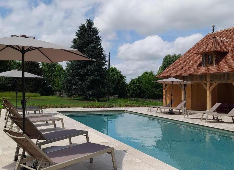 膳宿费 Chateau De Hiéville