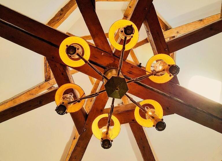 膳宿费 Chateau De Hiéville