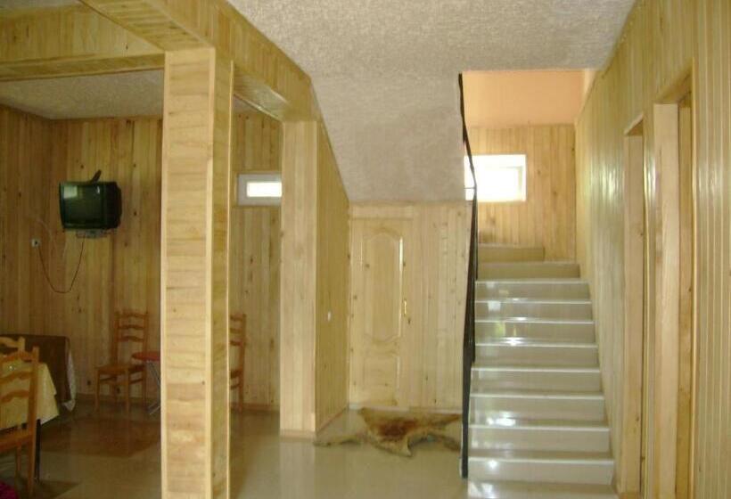 پانسیون Guest House Polaris