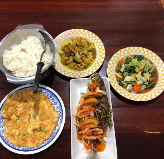 膳宿费 Jamesbond Bungalow Koh Panyee