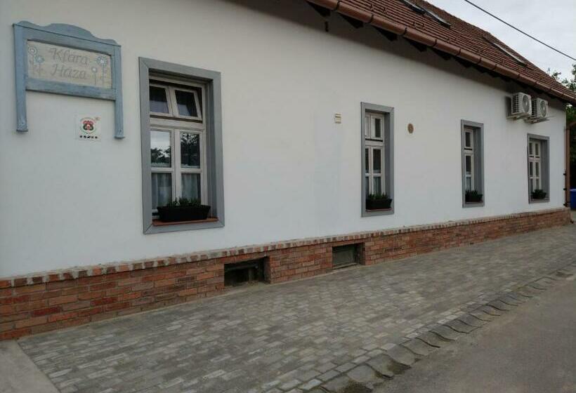 펜션 Klára Háza Vendégház