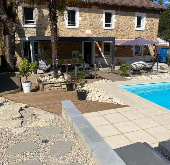 Пансион Les Chambres D Hôtes De La Croix Bleue