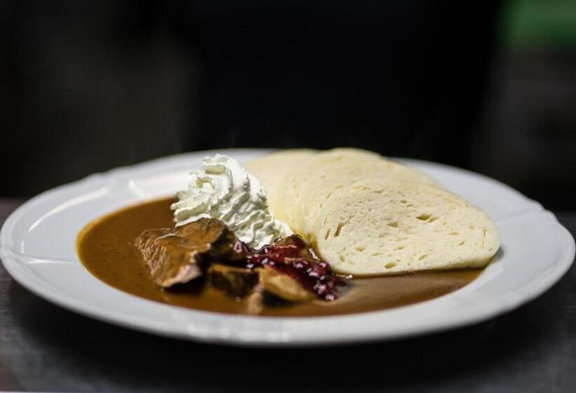 ペンション Penzion Dašické Sklepy