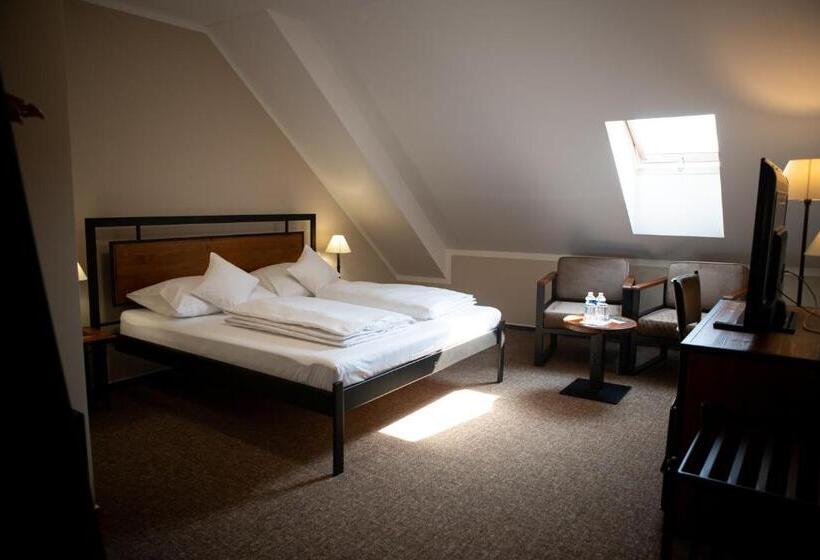 ペンション Penzion Dašické Sklepy