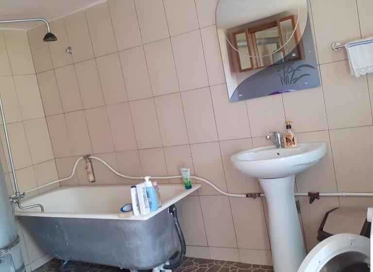 بنسيون Room In Guest Room   Healthy Retreat Holiday In Mountain