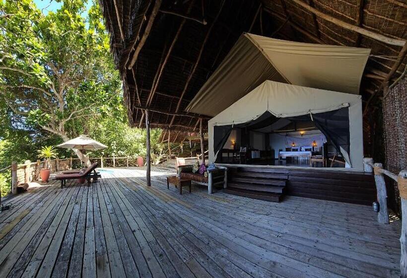 リゾートホテル Fundu Lagoon