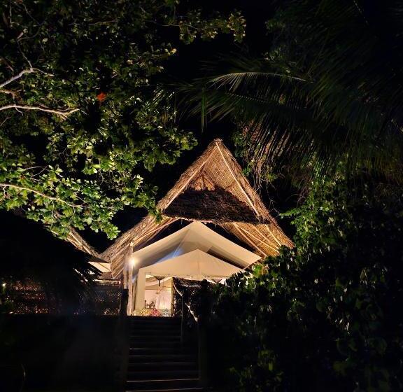 リゾートホテル Fundu Lagoon