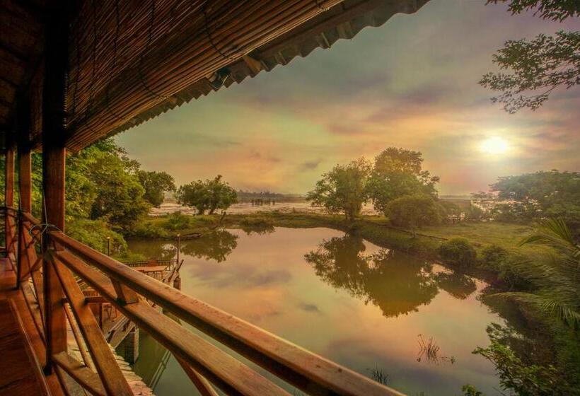 منتجع Kingfisher Ecolodge