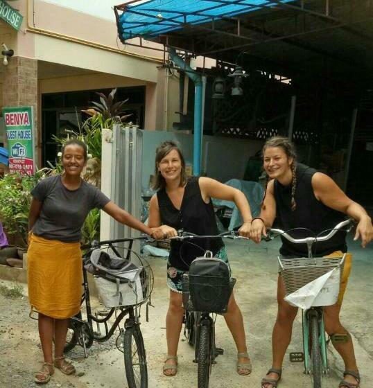 הוסטל Benya Guest House