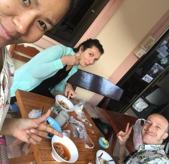 הוסטל Benya Guest House