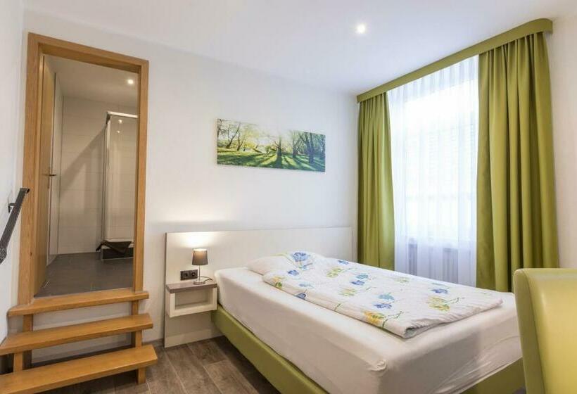 Общежитие Landgasthof Krone