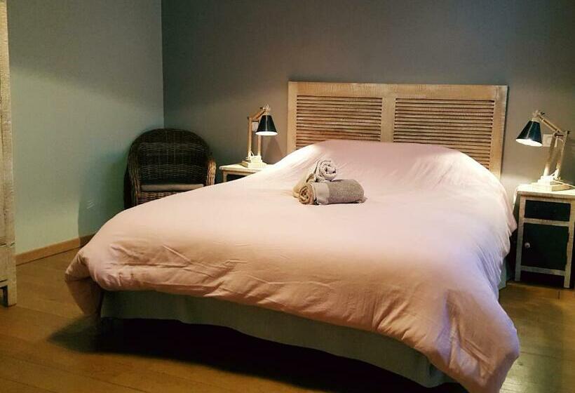 호스텔 L'auberge De Teissières