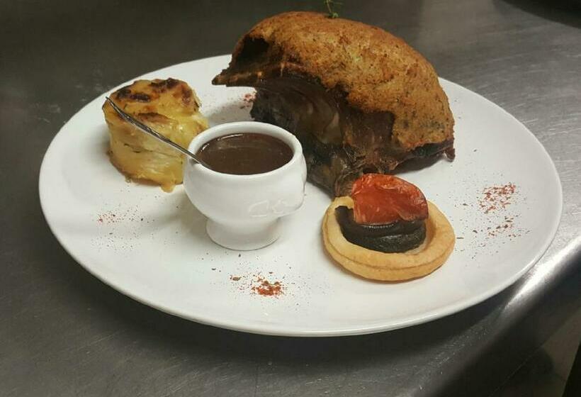 호스텔 L'auberge De Teissières