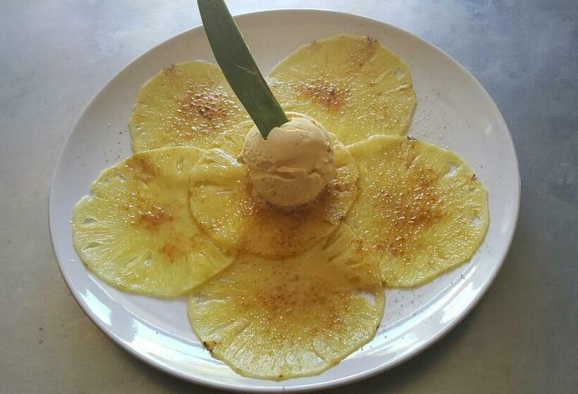 فندق صغير L'auberge De Teissières