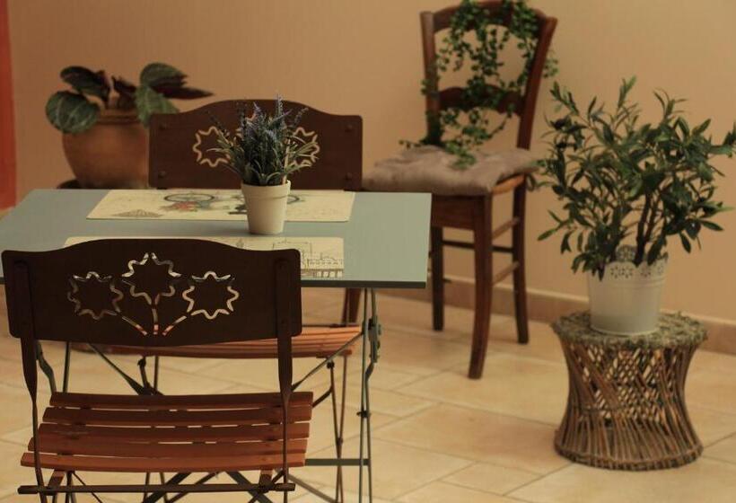 Bed and Breakfast La Villanelle Maison D Hôtes