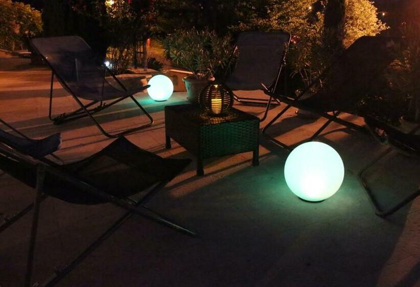 Bed and Breakfast La Villanelle Maison D Hôtes