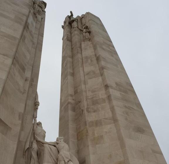 Bed and Breakfast Le Chateau De Fresnoy En Gohelle