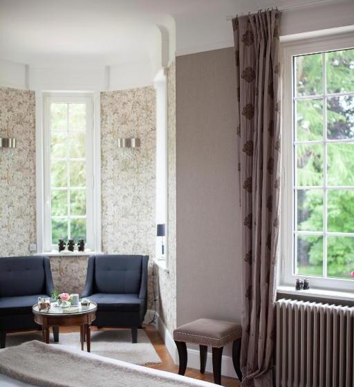 Bed and Breakfast Le Chateau De Fresnoy En Gohelle