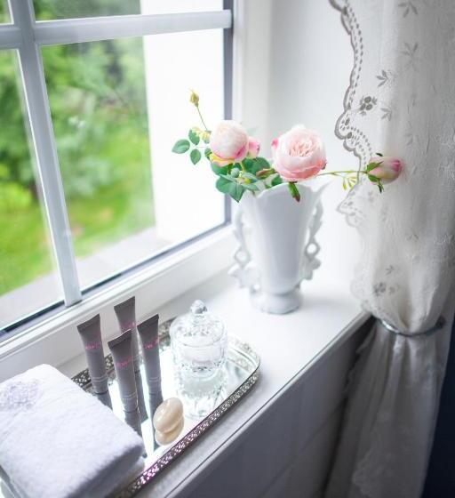 Bed and Breakfast Le Chateau De Fresnoy En Gohelle